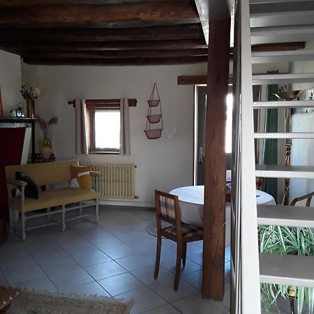 La Belviniere Chambres Et Table D'Hotes Tour-en-Sologne Δωμάτιο φωτογραφία
